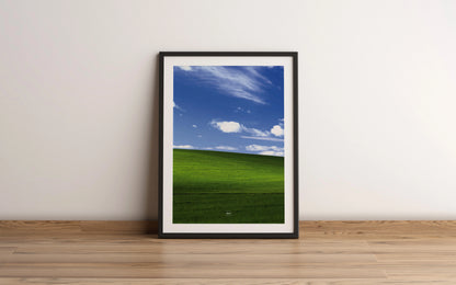 Reproduction numérique du célèbre fond d'écran Bliss avec encadrement.