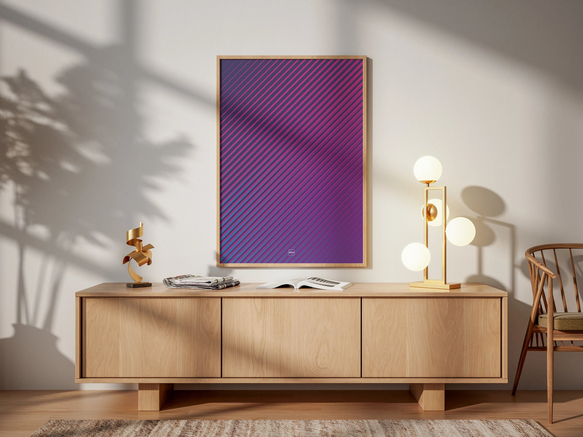 Affiche moderne encadrée avec des lignes diagonales dynamiques et un dégradé de violet créant un effet visuel vibrant et immersif par Orcaz Designs.