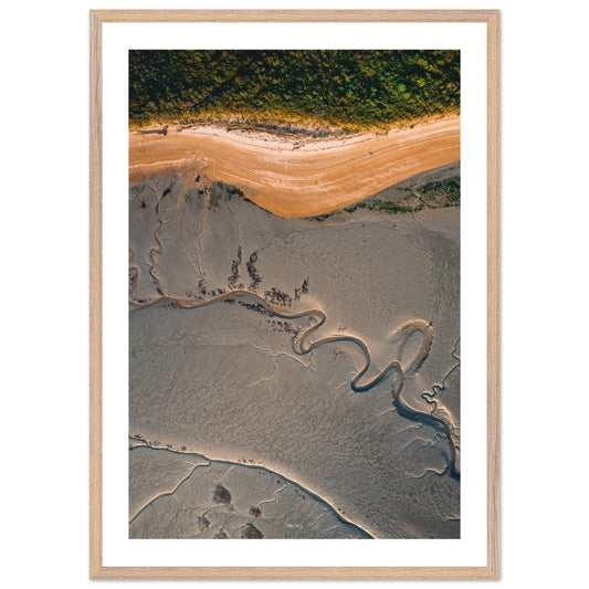 Photographie en drone de la baie de Sallenelles par Thomas Zilberdoukaten et encadrée par Orcaz Designs