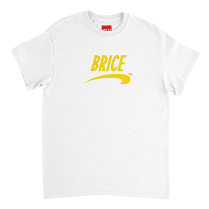 T-shirt blanc avec Brice de Nice imprimé en jaune au centre.