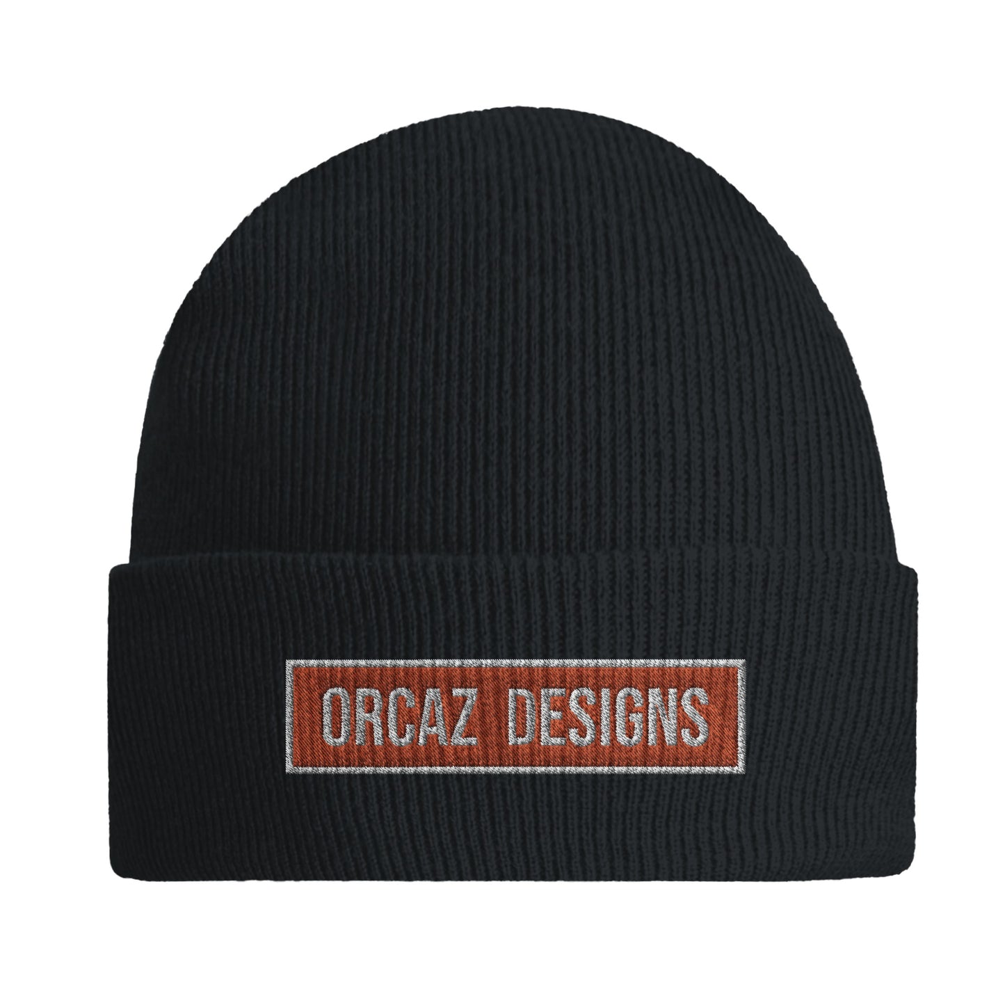 Notre bonnet noir tricoté en maille côtelée avec sa broderie orange Orcaz Designs sur le revers. Un beanie confortable pour rester bien au chaud pendant la saison automne hiver. Inspiré du célèbre skateur américain Mike Carroll, légende du skate.