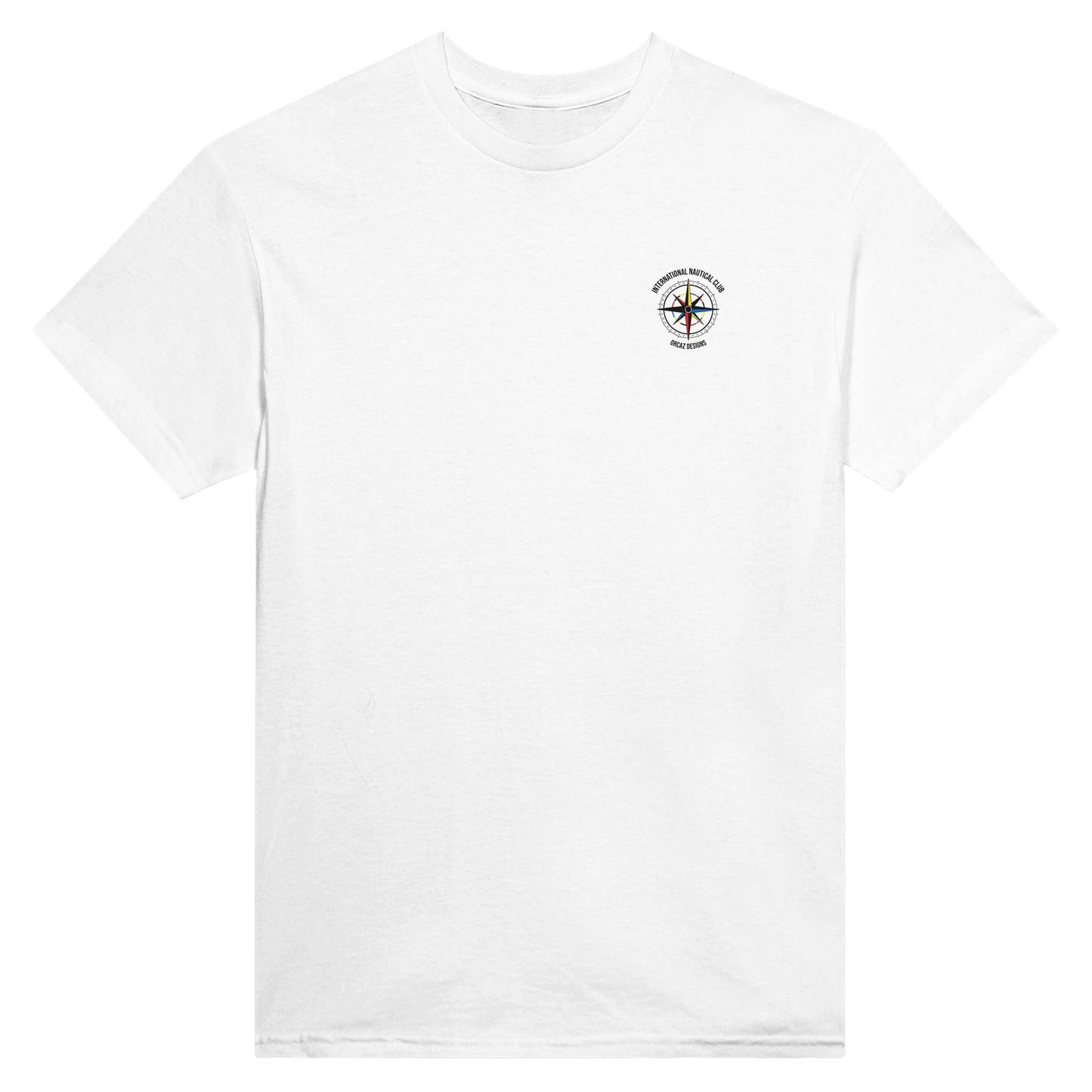 Notre tshirt blanc imprimé devant de notre création originale : une boussole de navigation avec le texte : international nautical club